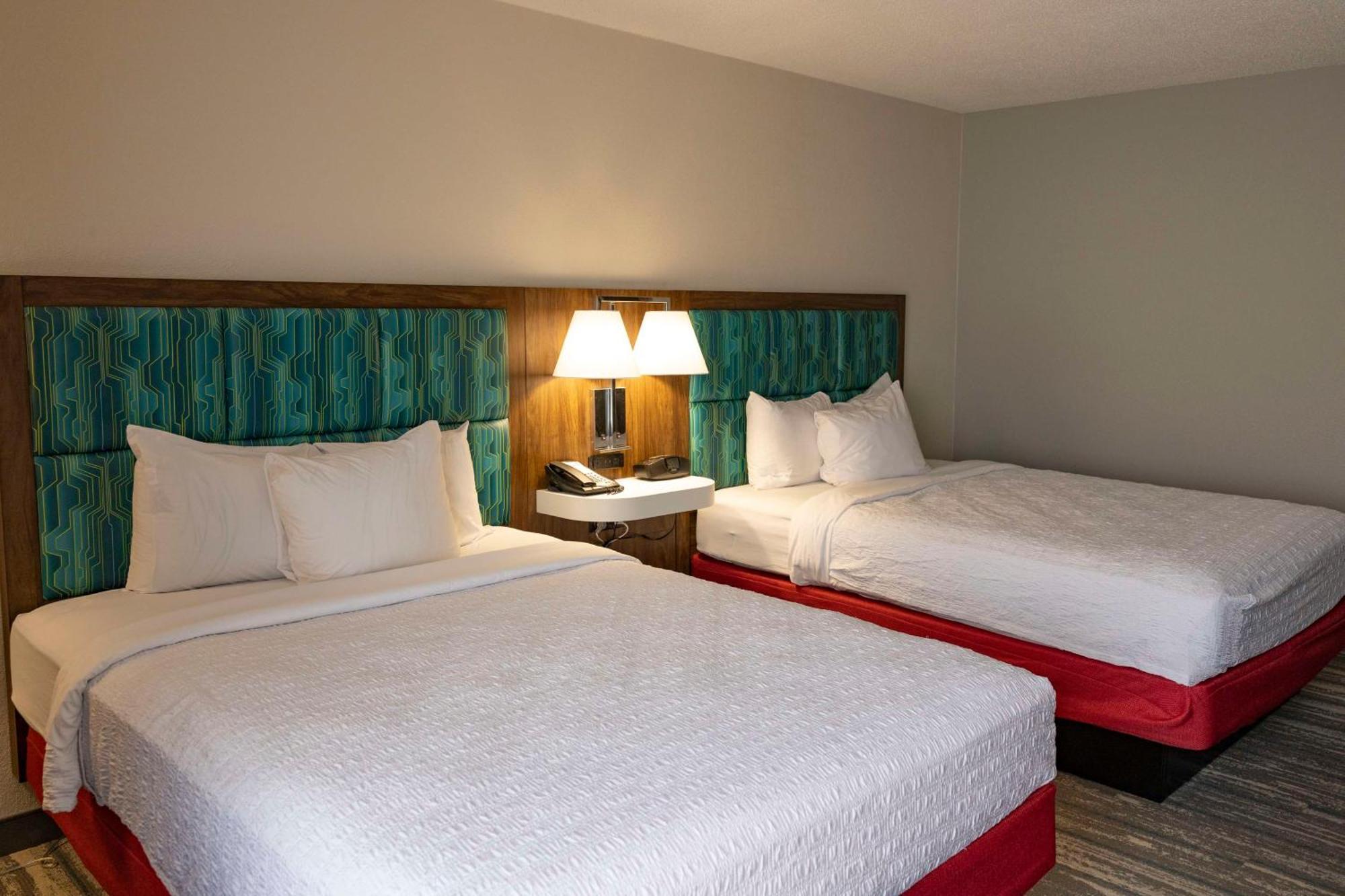 Hampton Inn Kent/Akron Area Ngoại thất bức ảnh
