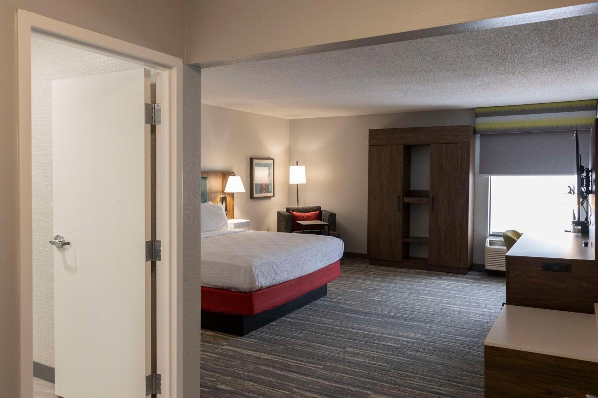 Hampton Inn Kent/Akron Area Ngoại thất bức ảnh
