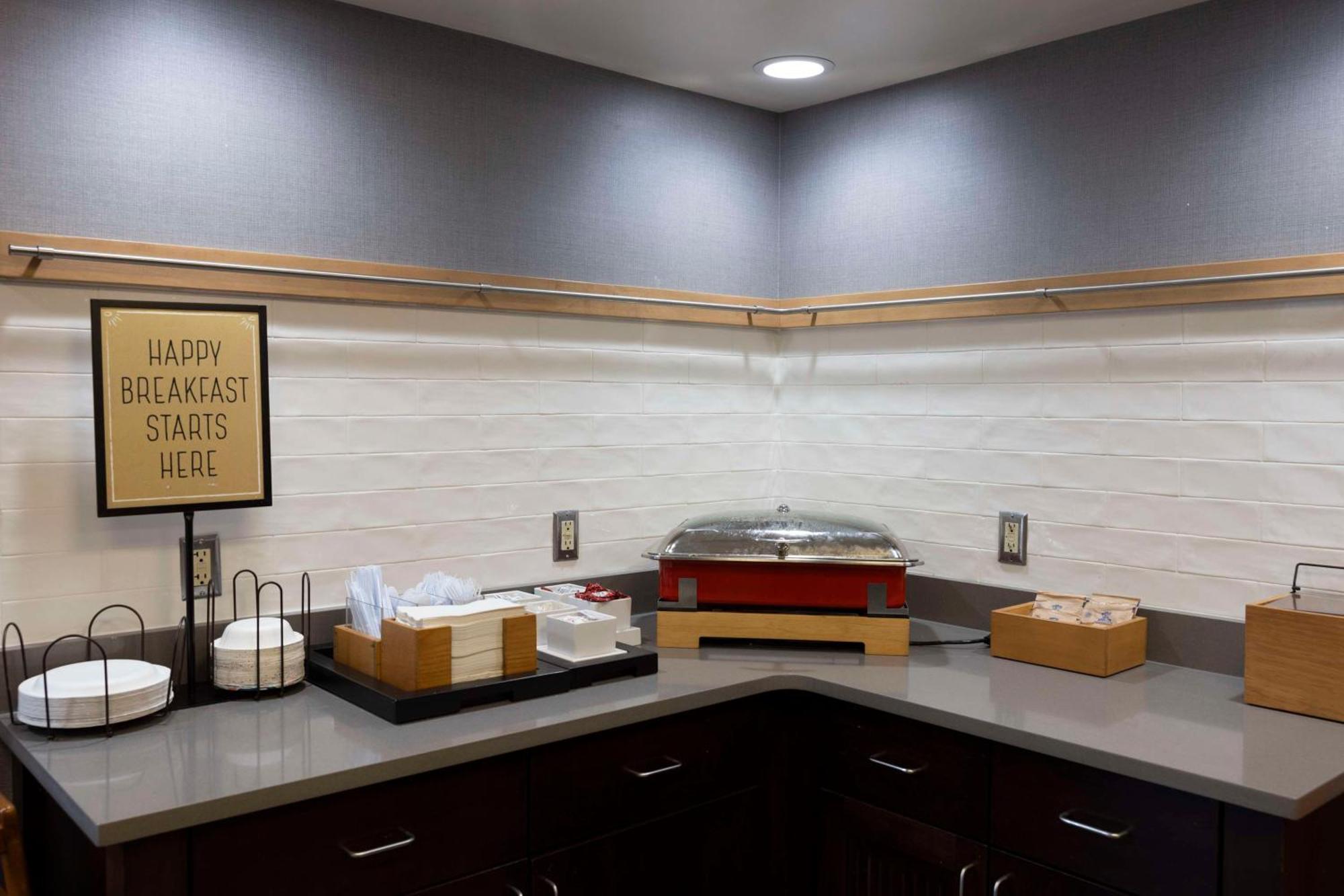 Hampton Inn Kent/Akron Area Ngoại thất bức ảnh