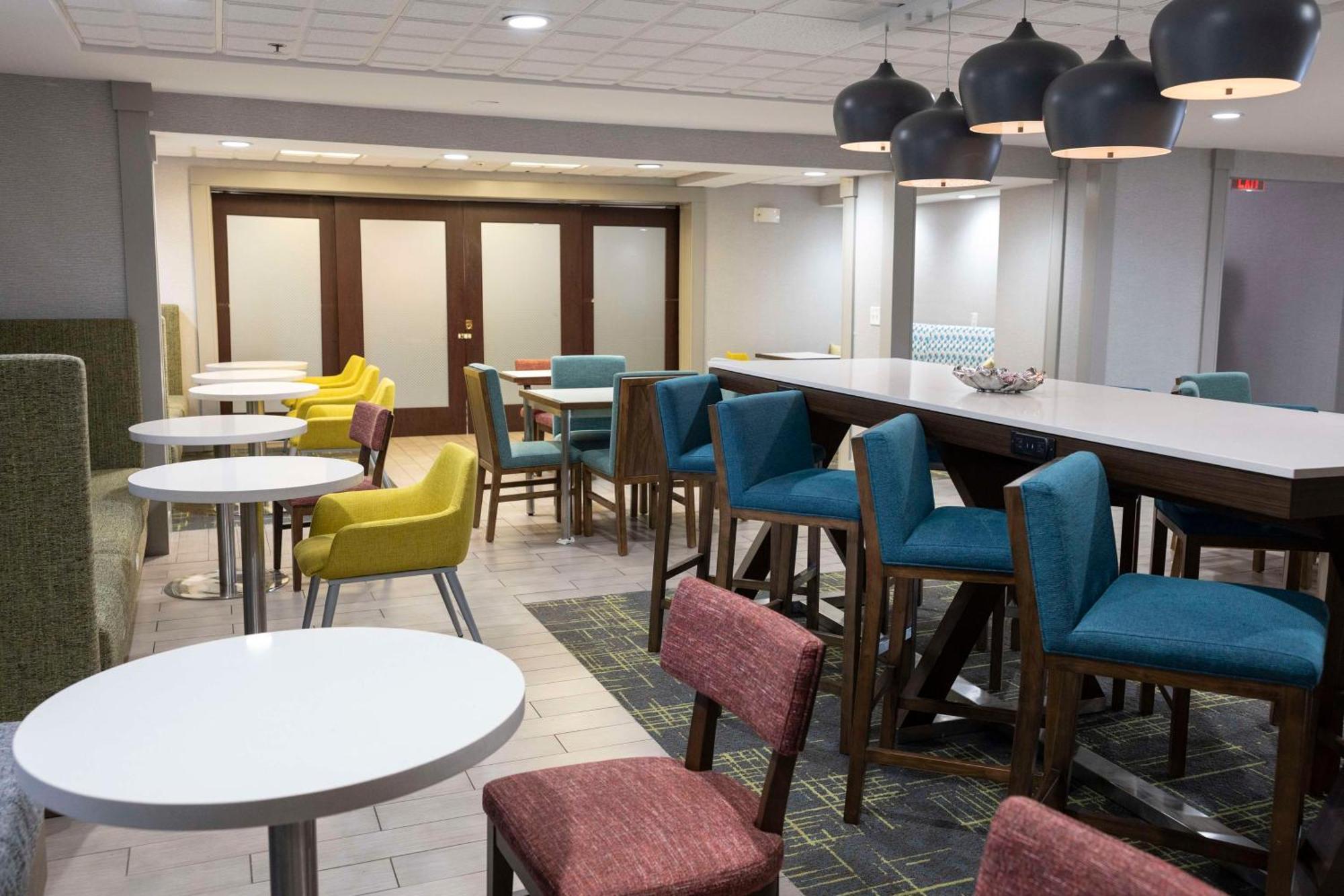 Hampton Inn Kent/Akron Area Ngoại thất bức ảnh